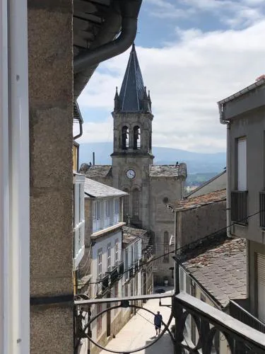 Estudios rúa Maior, 49-2A