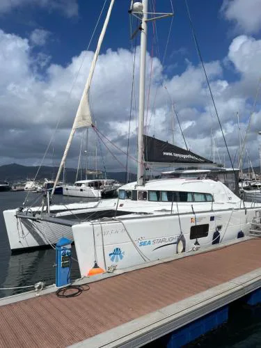 Catamaran Orion