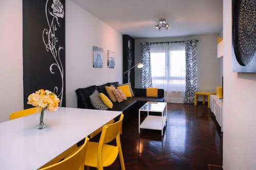 Luz y descanso con parking by CABANA Rentals