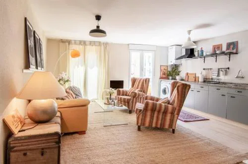 1880 HAROs OLD TOWN HOUSE