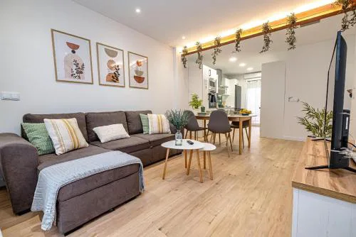 Garden Gran Via Luxury Aire ac PARKING privado by Apartamentos Logrono