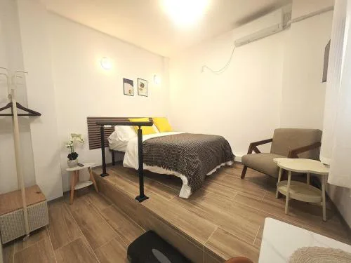 104 Studio Near Metro Direct Connection to center 15 minutes