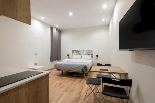 Accessible and renovated- 1Bedroom 1Bath- Justice