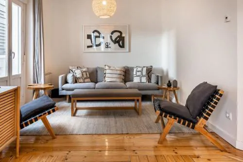 Amazing apartment - 4Bedrooms 2 Bathrooms - Goya