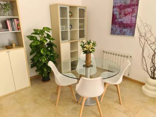 Amplio apartamento 2 Dormitorios 4Pax Decoración moderna