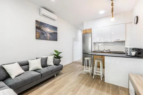 Apartamentos a 5 minutos del centro de Madrid 4P