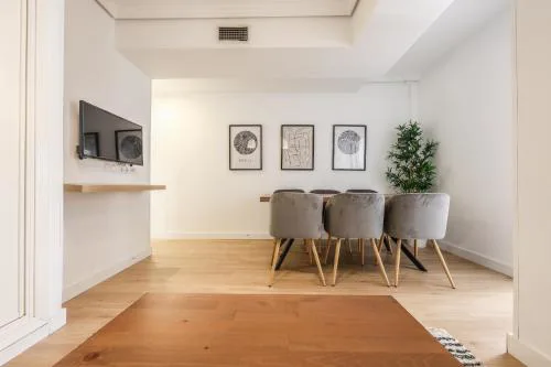 apartamentos de alquiler temporal para 6 personas en lavapies