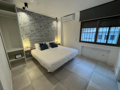 Apartamentos Pío XII, Madrid