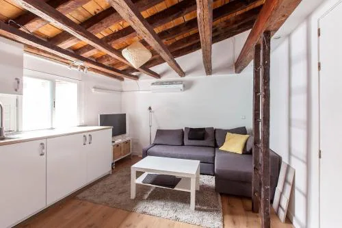Apartment Gran Via Madrid downtown and Malasaña