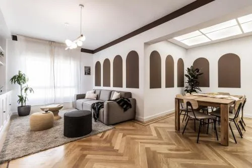 Arzano - 4 bedrooms and office in Castilla