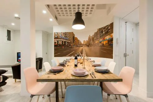BookinMadrid - Plaza Mayor - Plaza Cascorro
