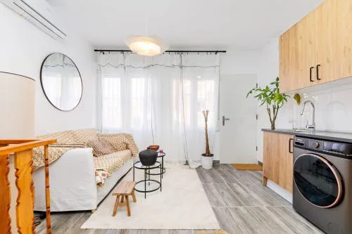 Bright Duplex in Residential Tetuan