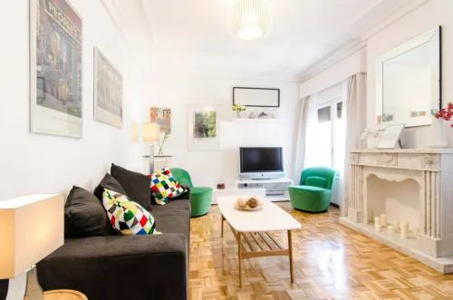 Bright Modern 3BD - Barrio de las Letras