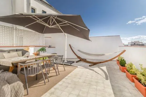 Budu - 2 bedrooms and terrace in Trafalgar