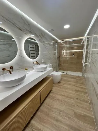 Camarena Suites