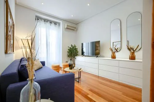 Central flat in the best location-COMEN-2-DE