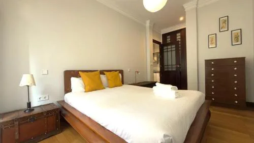 Centrally located flat in Madrid for 6 people - Ciudad Rodrigo