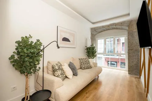 Chueca VIII calle Hortaleza 3BR 3BH