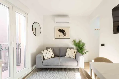 Comfortable 2BR Apartment near Plaza Castilla