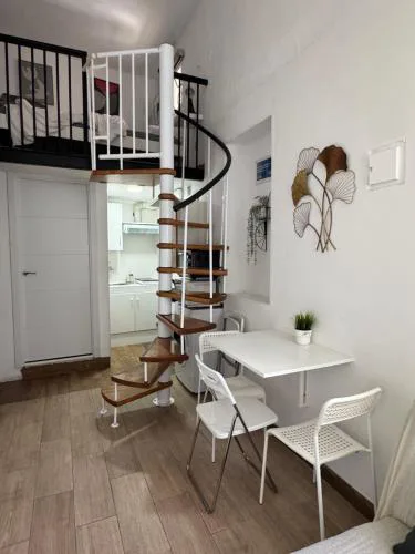 Cómodo y Acogedor apartamento en el barrio de Chueca, Gran Vía con aire acondicionado