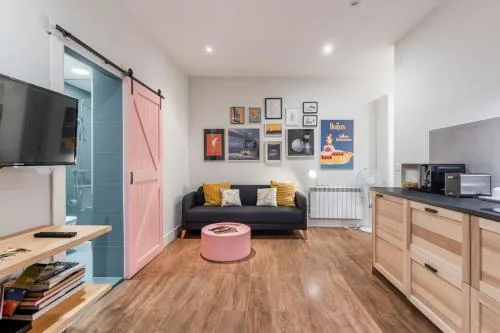 Cozy renovated -1BD 1BATH -Antón Martín
