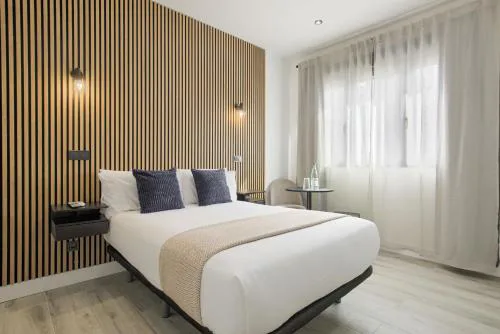 Dobo Madrid Lucero