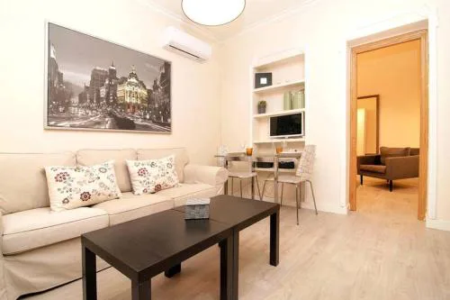 Estupendo Apartamento junto a Estación de Atocha by Batuecas