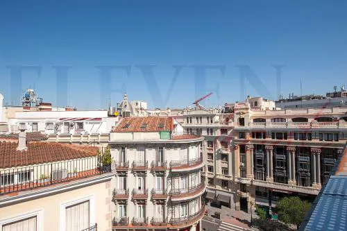 Exclusivo Ático con terraza en Plaza Mayor