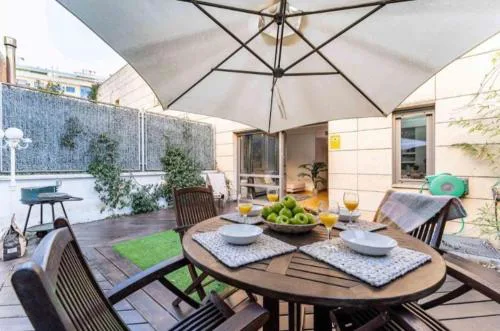 Executive Great House with FREE parking - Madrid Center