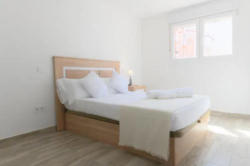 For You Rentals Acogedor apartamento TEMPORAL de un dormitorio en Chamartin MMA321B