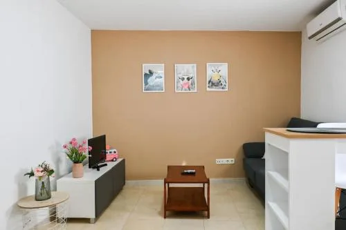 For You Rentals Acogedor Apartamento TEMPORAL en Vallecas Tu Nuevo Hogar en un Barrio con Encanto MEN551B