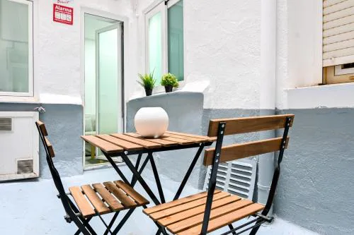 For You Rentals Coqueto apartamento TEMPORAL de un dormitorio en Madrid ARV400