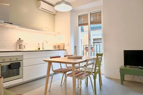 For You Rentals Encantador apartamento TEMPORAL AMP412