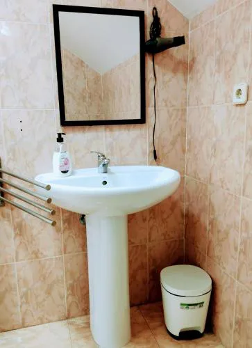 habitación BARAJAS