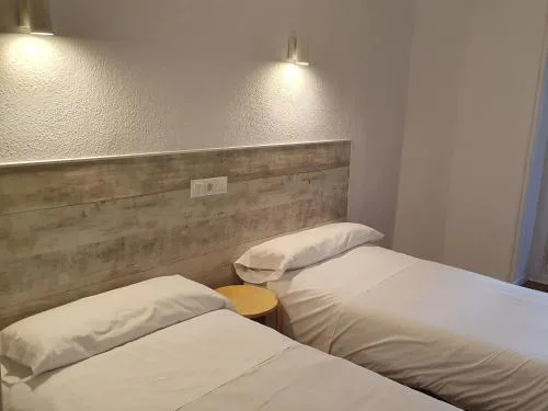 Hostal Ginebra -Madrid Centro Gran Vía Sol-