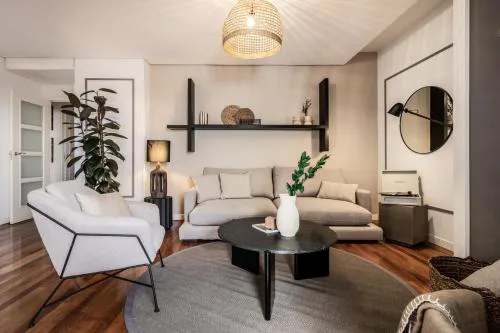 Lineal - 2 bedrooms and balcony in Goya