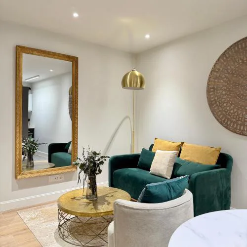 Luxury apartment in downtown Madrid
