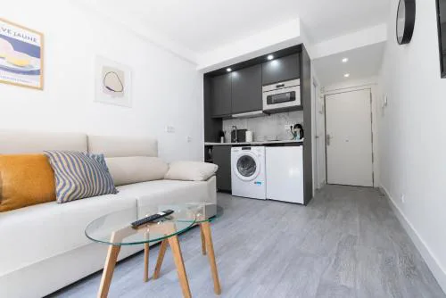 Luxury studio heart of Madrid