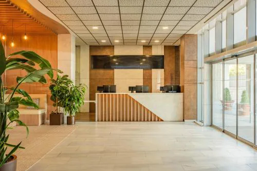 Madrid Airport Suites, Affiliated by Meliá