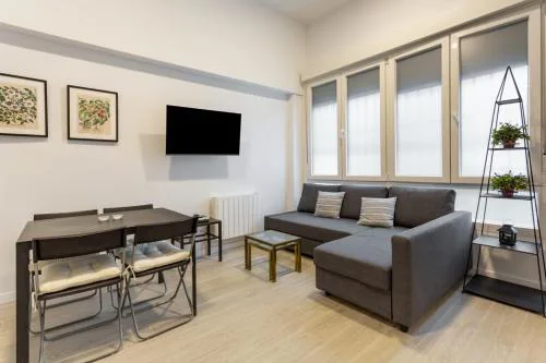 Modern studio - Av. de América