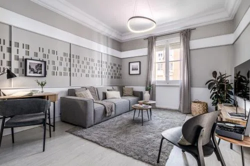 Paz - 4 bedrooms and terrace in Castellana