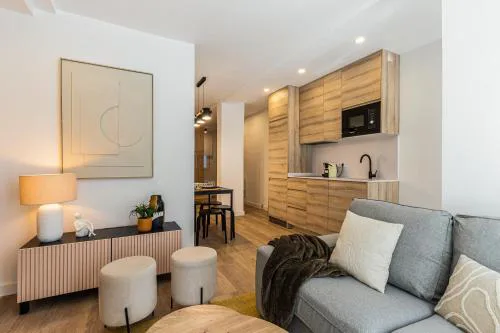 Queen's Salamanca Boutique I - Alojamiento corta estancia