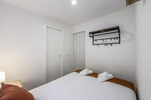 Relaxed City Escape 30' from Central Madrid