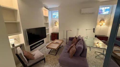 Stylish Haven in Chic Salamanca