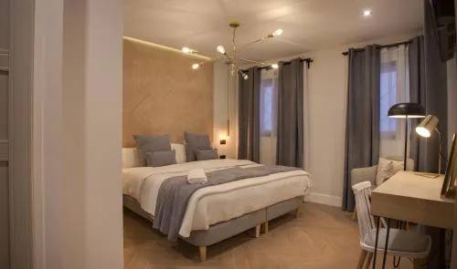 SUITES YOU Soho