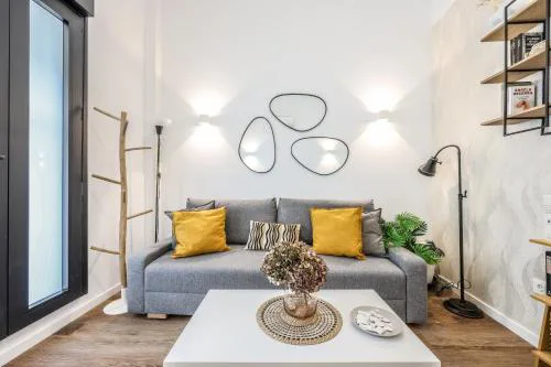 Urban Loft with Character - Puerta de Toledo