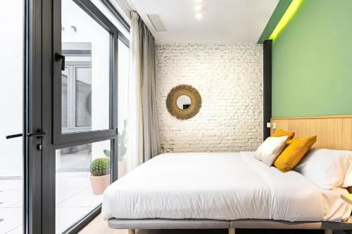 Vallecas Suites by Olala Homes