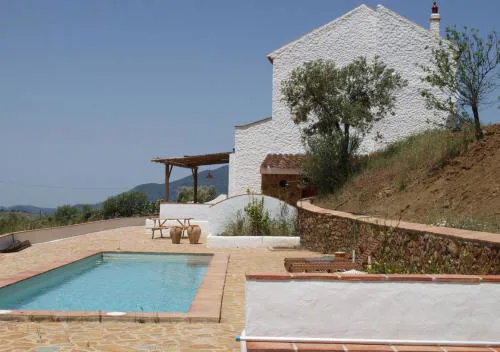 Villa 4 by Villamya