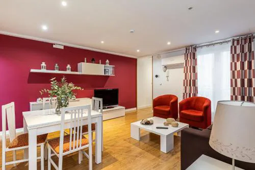 Waou Apartamentos en Sol Confort 6
