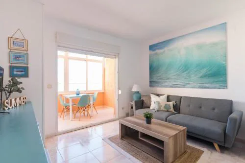 URBANIZACIÓN COPACABANA - La Manga del Mar Menor KM2 - Vistas a Mediterráneo Dormitorio doble y sofá-cama